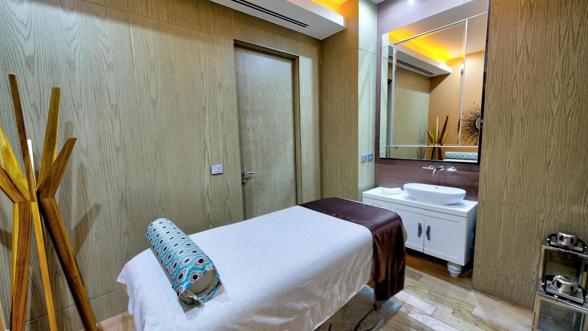 ***** Resort The Grand Luxxe Three Bedroom Spa Suite Nuevo Vallarta Mexico